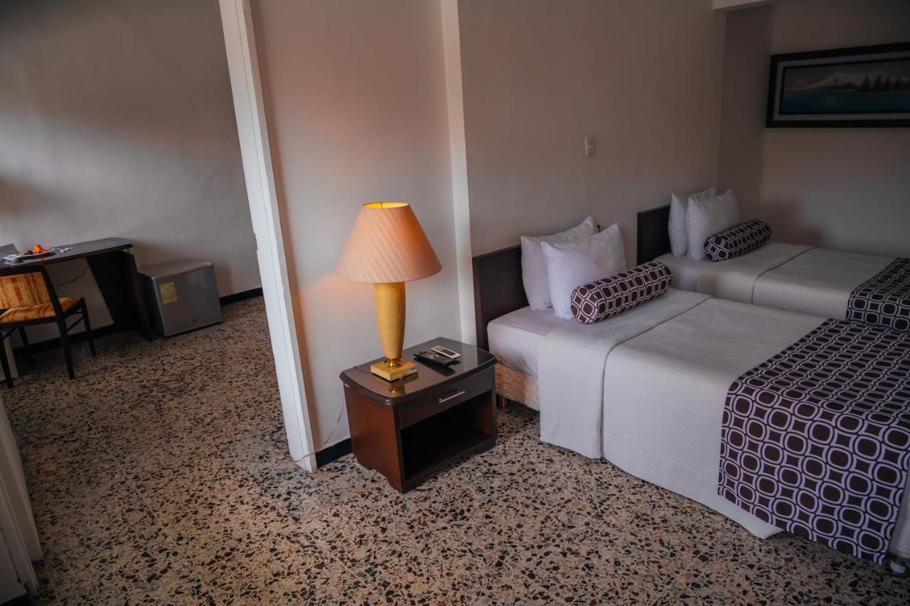 Hotel Tequendama Inn Estacion Buenaventura Eksteriør bilde